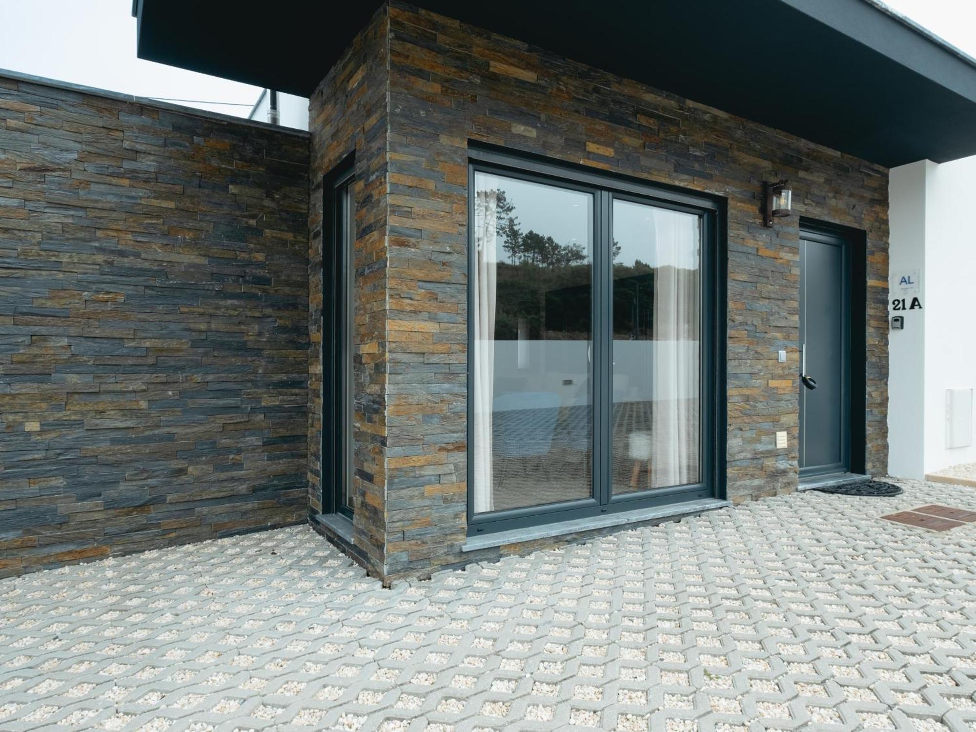 Cazenn Salir Do Porto - Holiday House Salir de Porto المظهر الخارجي الصورة