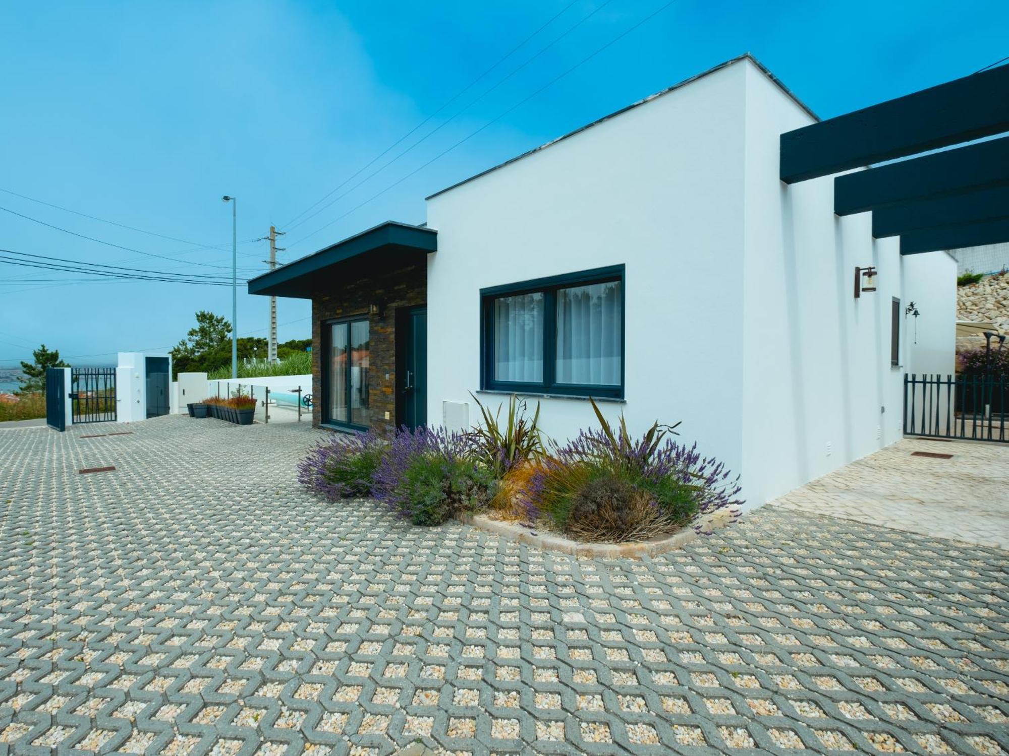 Cazenn Salir Do Porto - Holiday House Salir de Porto المظهر الخارجي الصورة